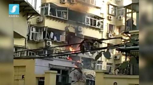 重庆大叔爆料事件视频,揭秘事件背后真相 第1张 重庆大叔爆料事件视频,揭秘事件背后真相 第1张